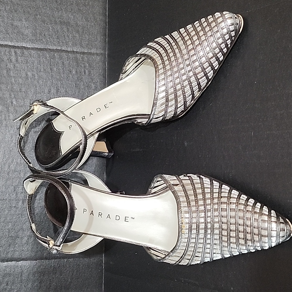 Pewter/Silver & Black Leather Strappy Heels, Pointed Toes Size 6.5 CLASSY!